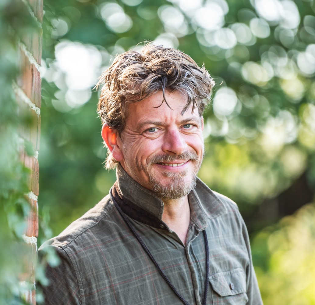 Richard Negus Words From The Hedge - A Hedgelayer’s View of the Countryside