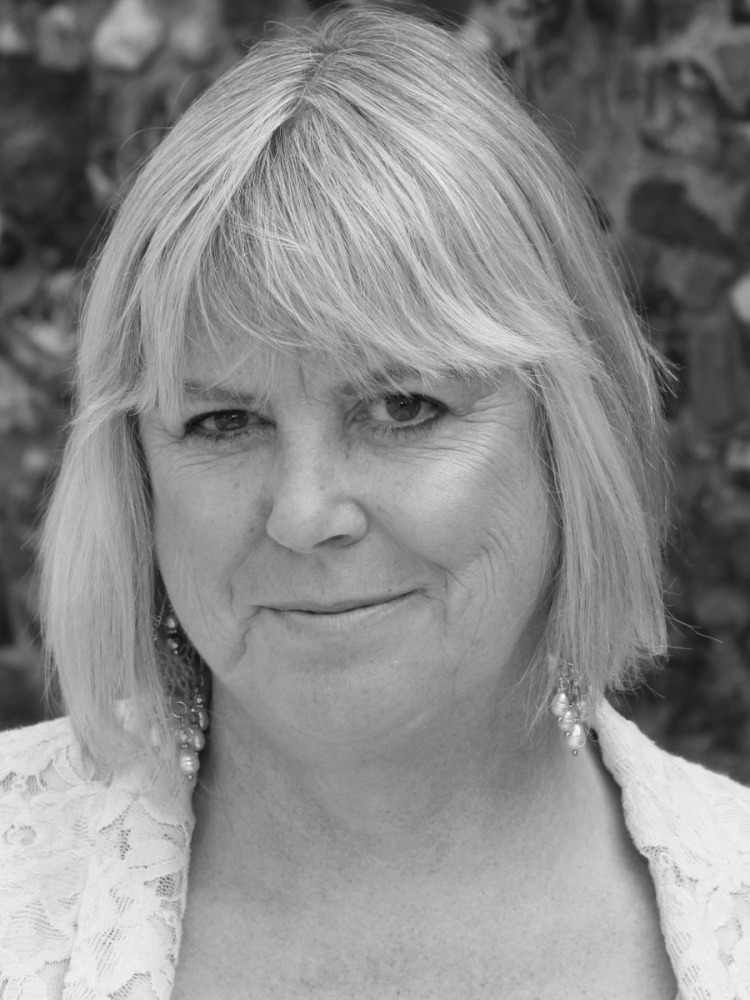 Mary-Jane Riley - Beattie Cavendish and the Highland Hideaway